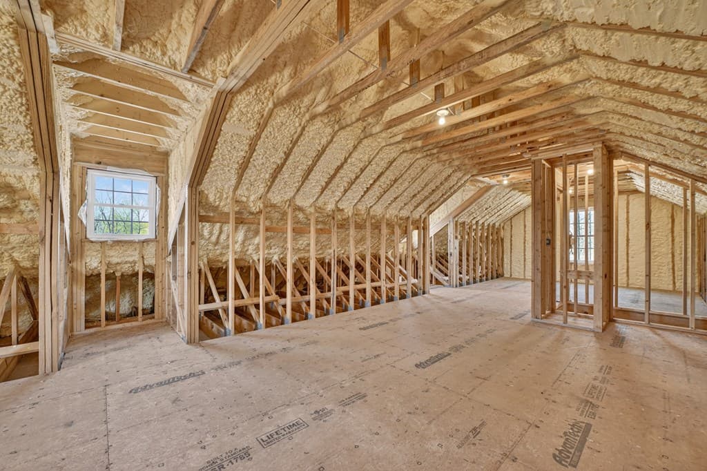 1073 Old Burnt Mountain Road, Ellijay GA 30536 - Photo