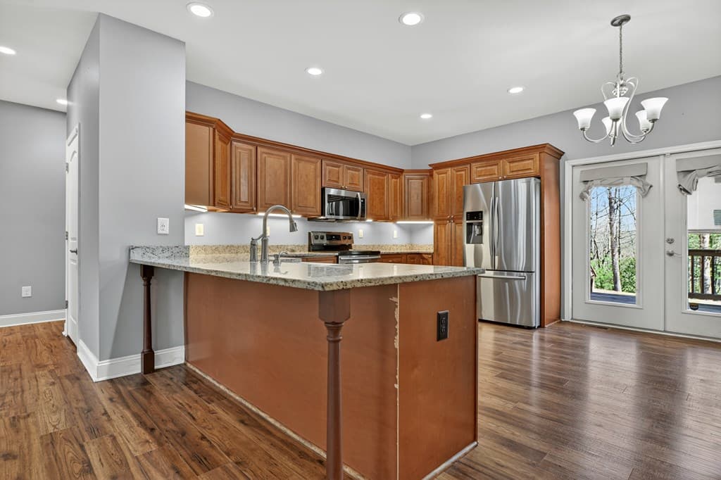 1073 Old Burnt Mountain Road, Ellijay GA 30536 - Photo