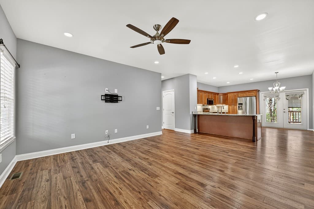 1073 Old Burnt Mountain Road, Ellijay GA 30536 - Photo