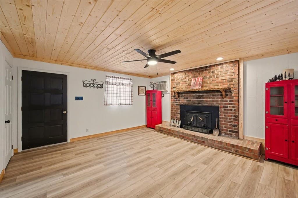 68 Hawk Lane, Ellijay GA 30540 - Photo