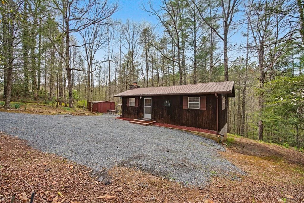 68 Hawk Lane, Ellijay GA 30540 - Photo