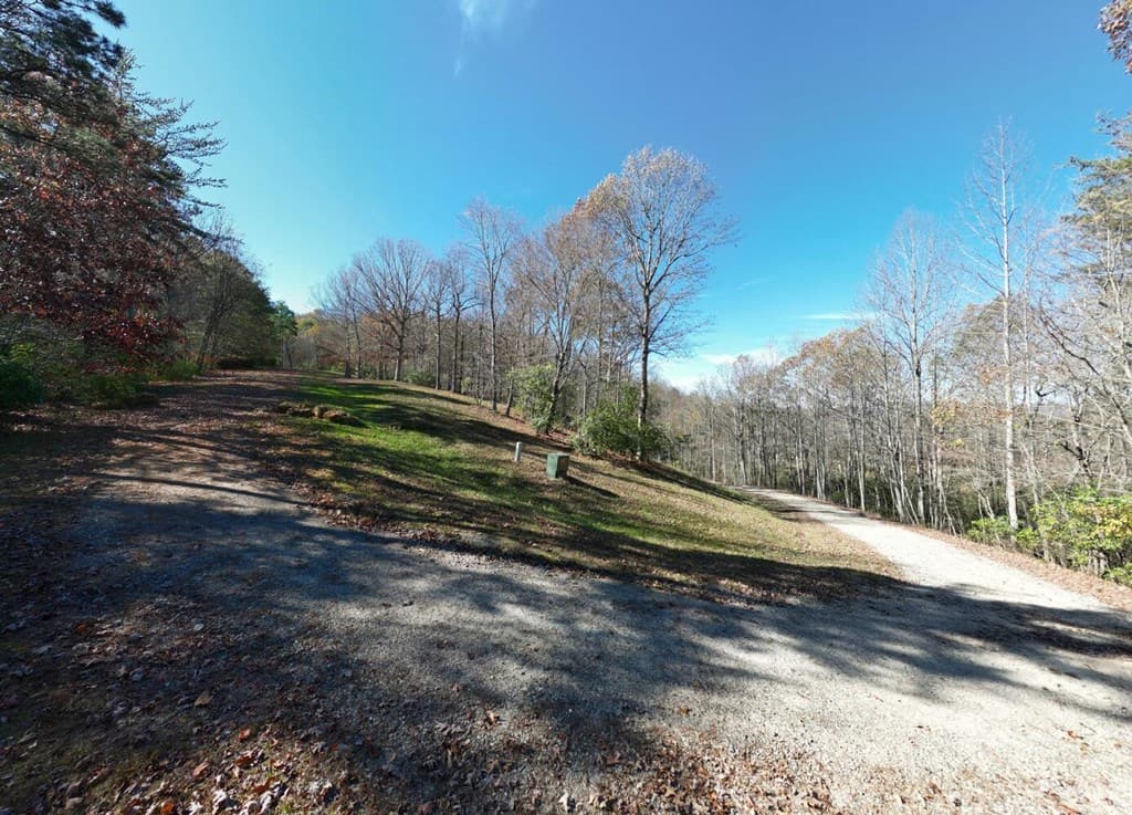 57.59 Winchester Creek, Young Harris GA 30582 - Photo