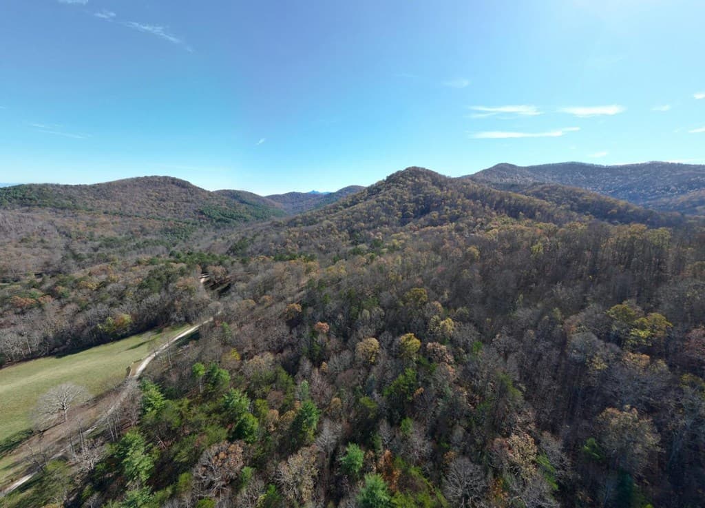 57.59 Winchester Creek, Young Harris GA 30582 - Photo