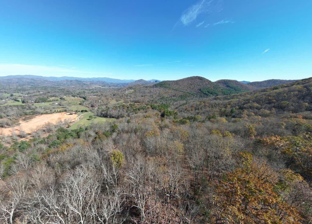 57.59 Winchester Creek, Young Harris GA 30582 - Photo