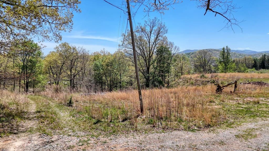 641 Windy Ridge Road, Blue Ridge GA 30513 - Photo