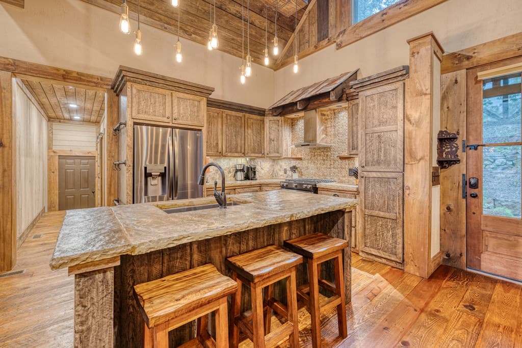 280 Pointe Of View, Blue Ridge GA 30513 - Photo