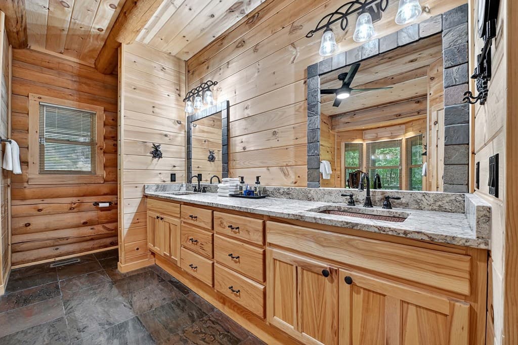 505 Old Salem Road, Mineral Bluff GA 30559 - Photo