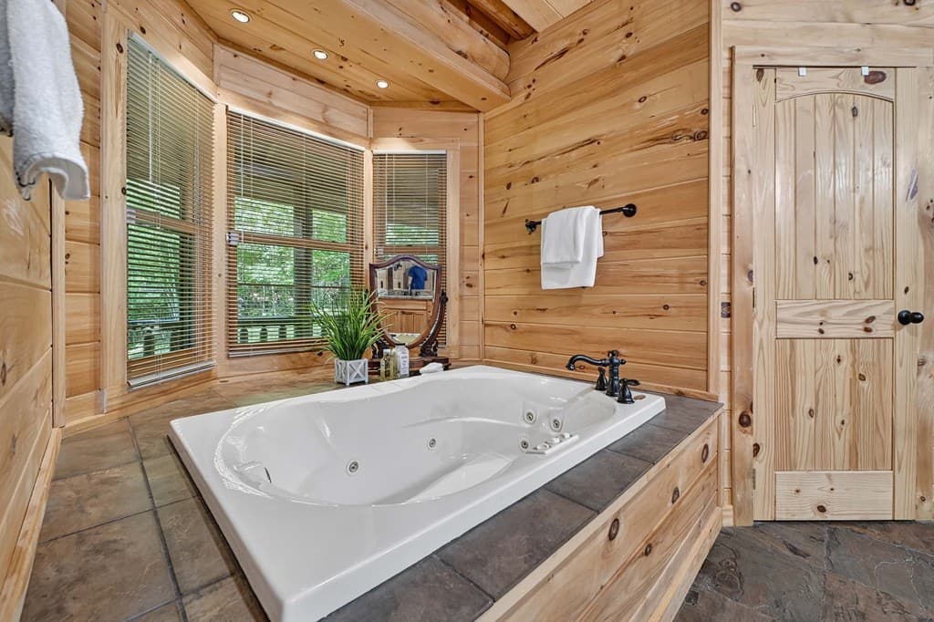 505 Old Salem Road, Mineral Bluff GA 30559 - Photo