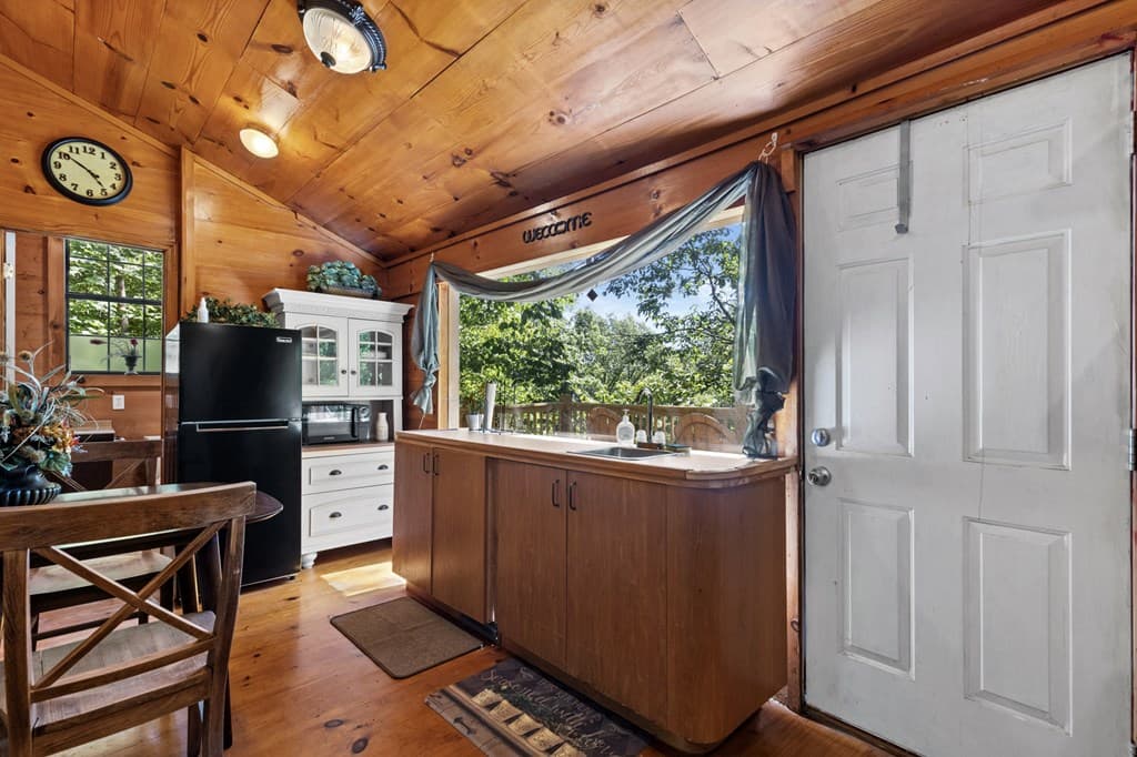 382 Highland Road, Ellijay GA 30540 - Photo