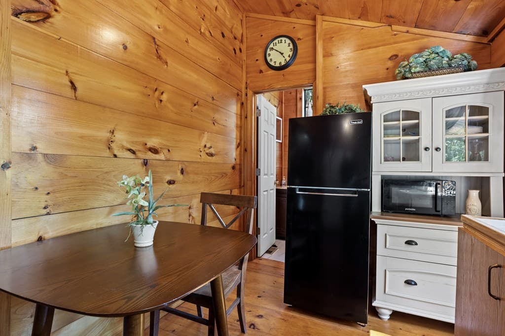 382 Highland Road, Ellijay GA 30540 - Photo