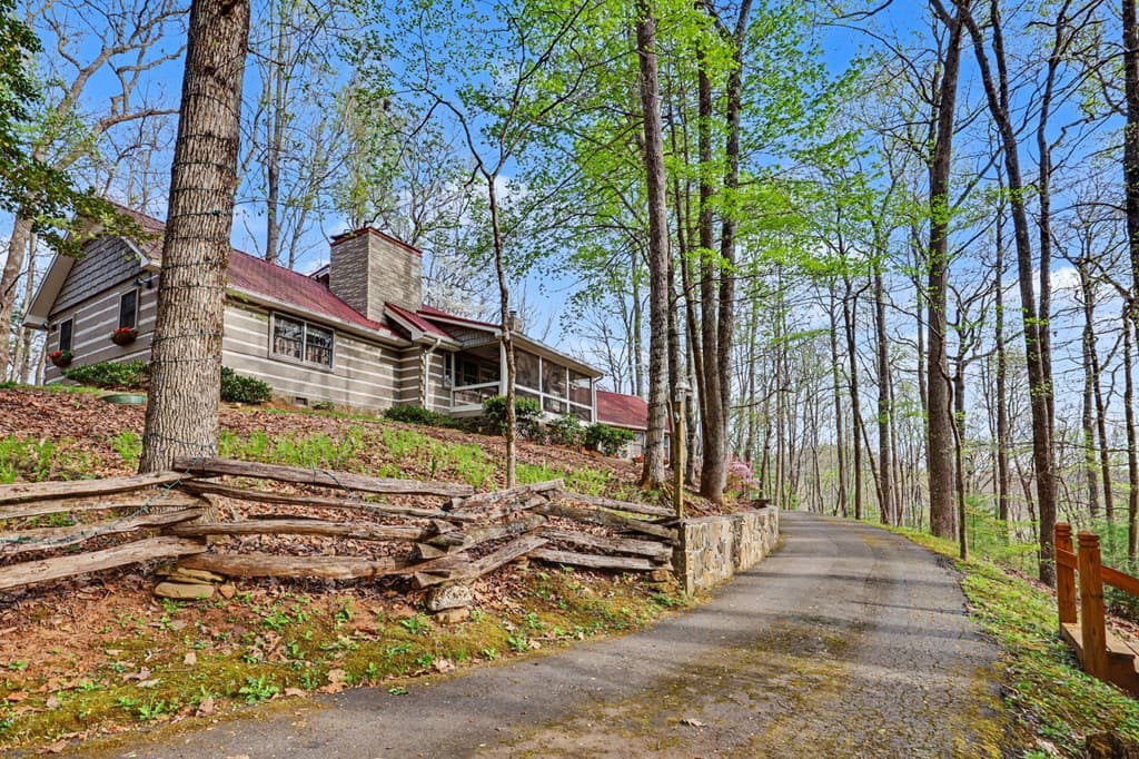 8528 Soapstone Creek Trail, Hiawassee GA 30546 - Photo