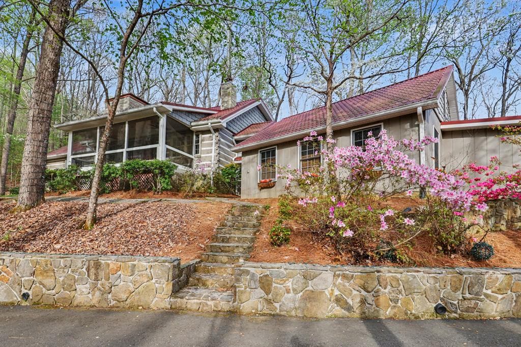 8528 Soapstone Creek Trail, Hiawassee GA 30546 - Primary photo