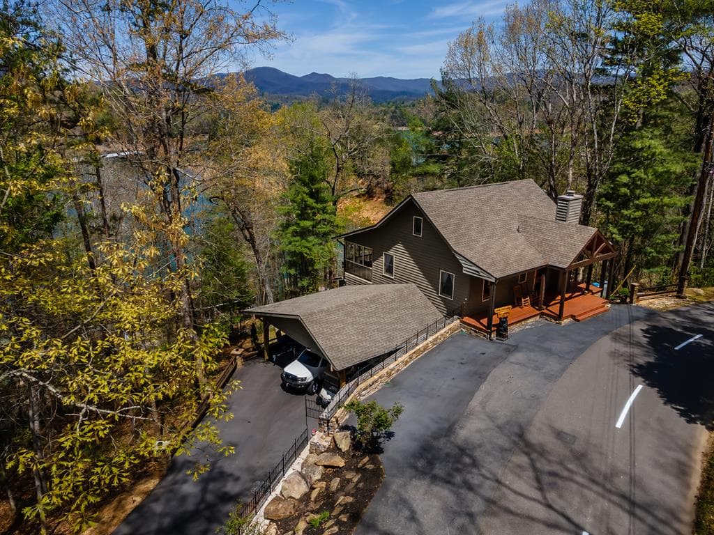 1227 Village Road, Murphy NC 28906 - Primary photo