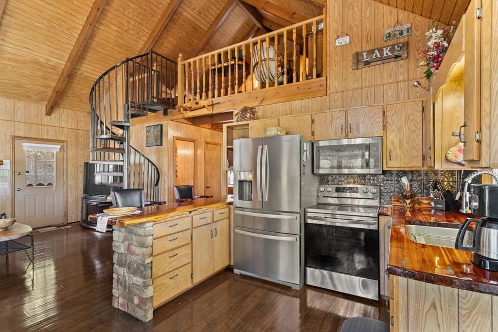 1227 Village Road, Murphy NC 28906 - Photo