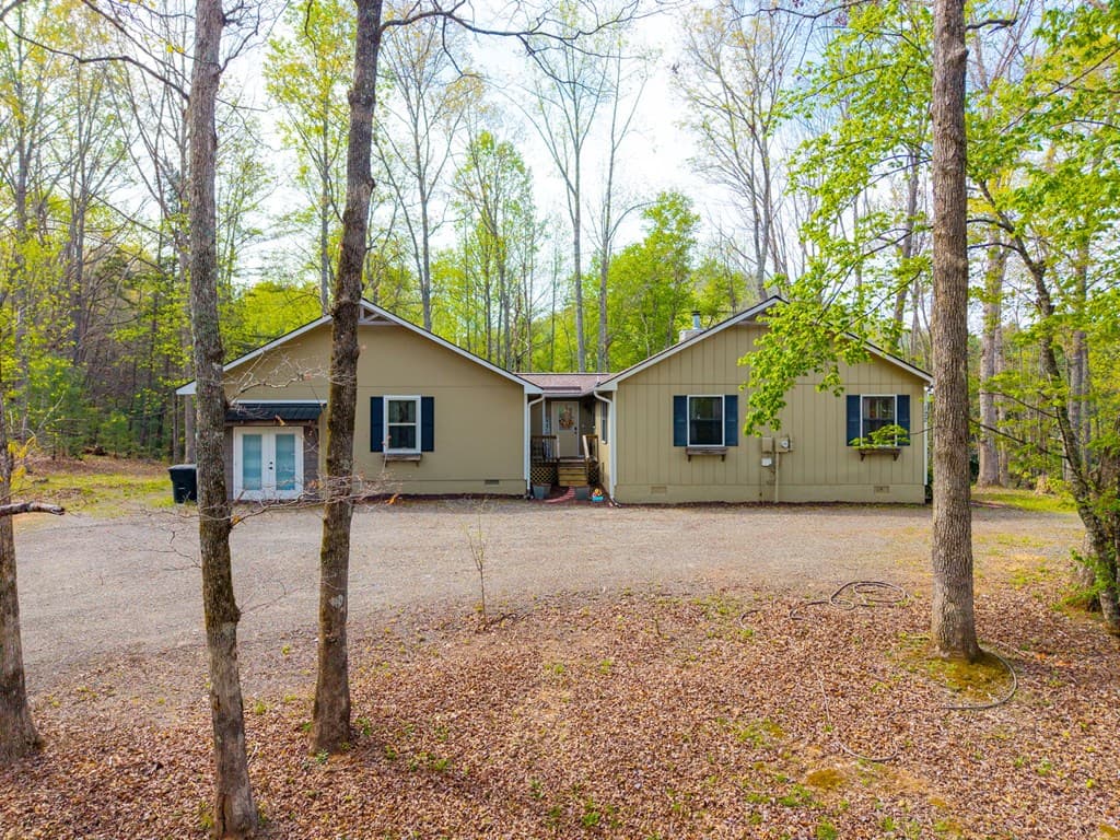 122 Penland Indian Trail, Hayesville NC 28904 - Photo
