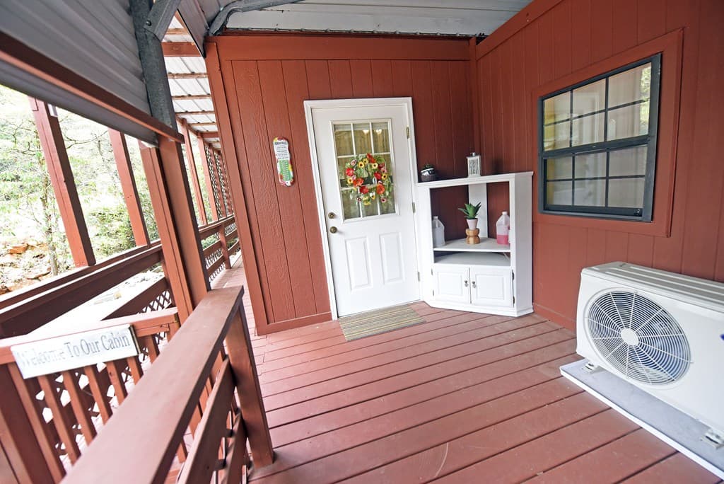 1091 Creekside Drive, Hiawassee GA 30546 - Photo