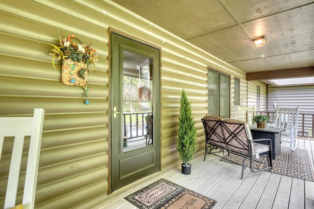 1908 Riverside Drive, Hiawassee GA 30546 - Photo