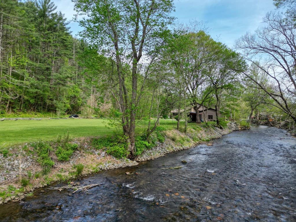 1908 Riverside Drive, Hiawassee GA 30546 - Photo