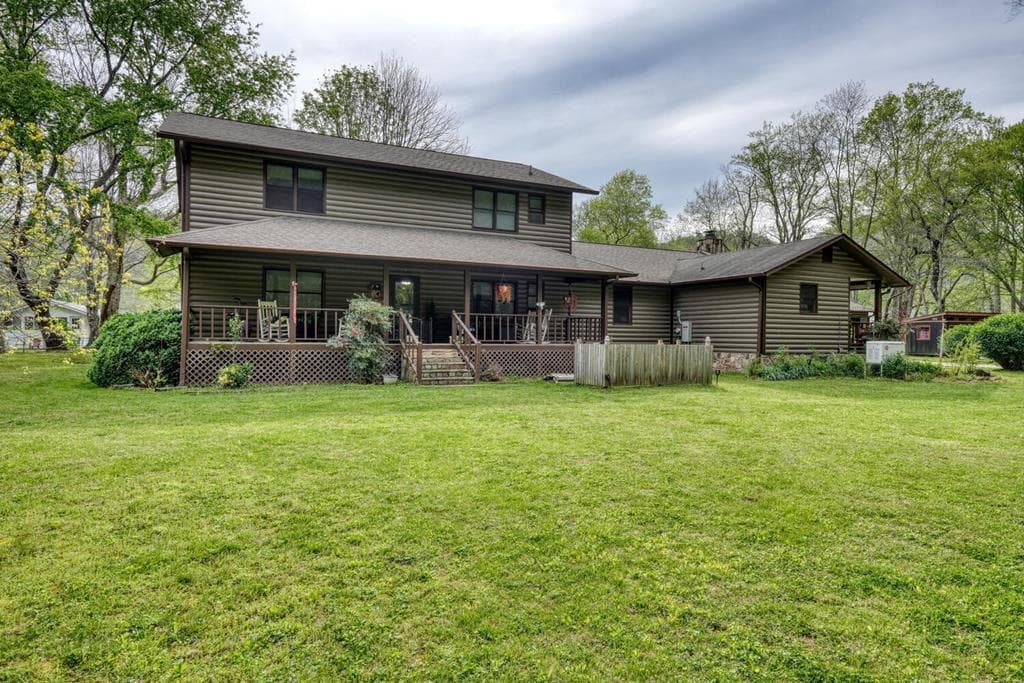 1908 Riverside Drive, Hiawassee GA 30546 - Photo