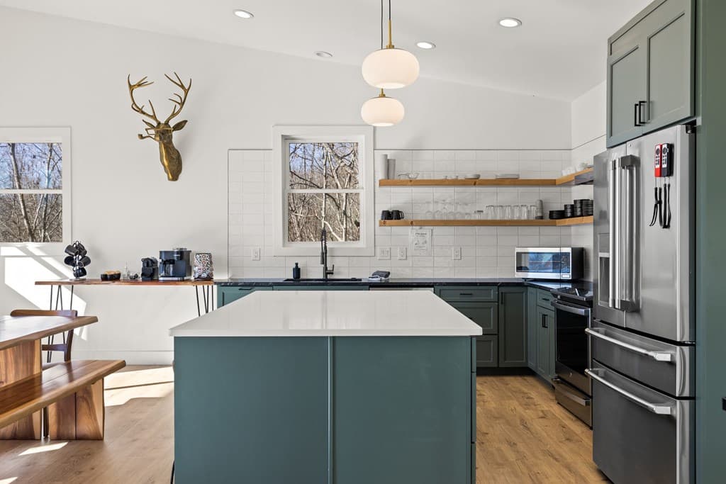 572 Left Turn, Blue Ridge GA 30513 - Photo