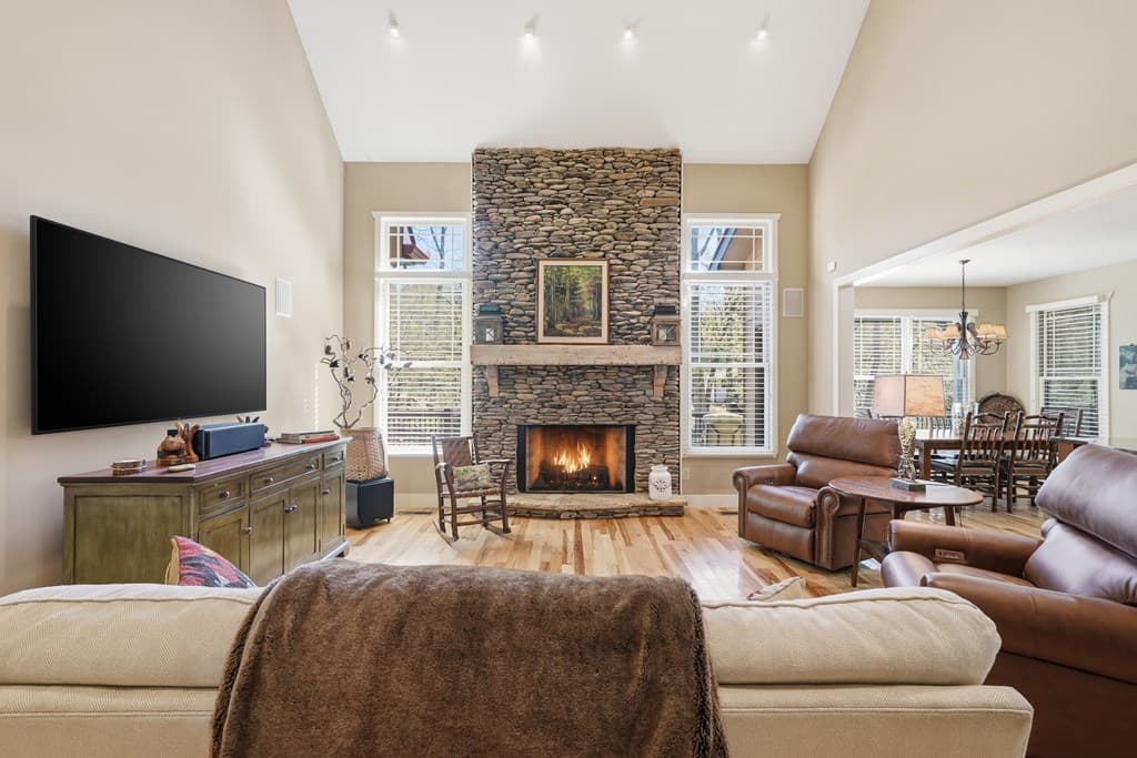 2171 Big Pine Drive, Hiawassee GA 30546 - Photo
