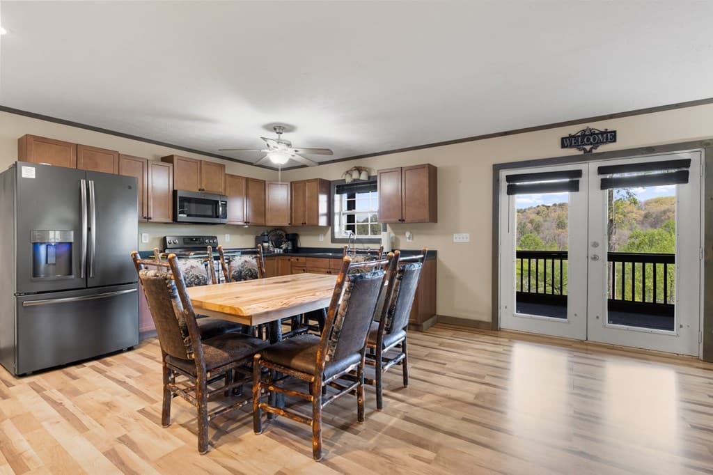 152 Cowboy Way, Mineral Bluff GA 30559 - Photo