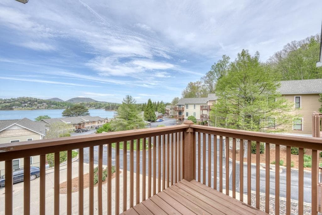 1401 Lakeside Rd., Hiawassee GA 30546 - Photo