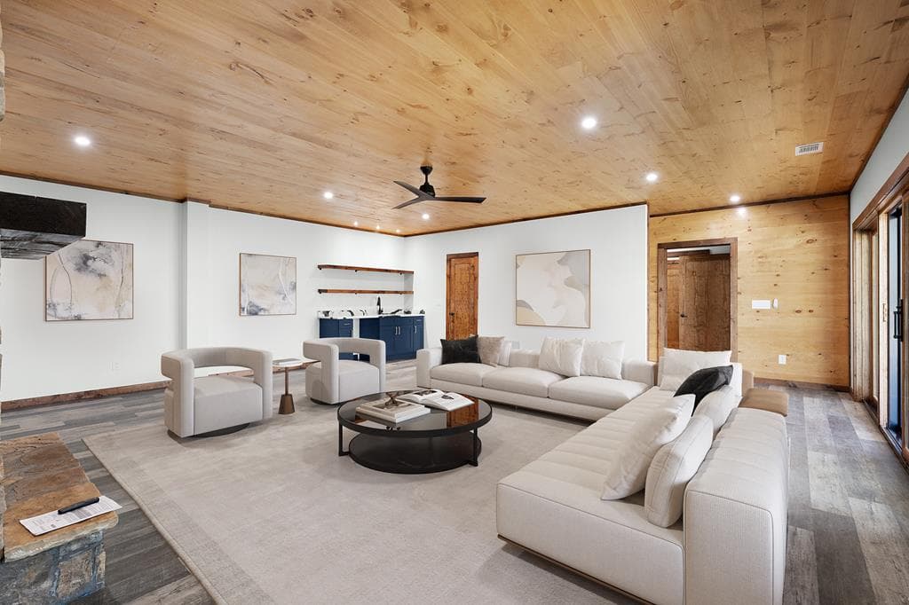1038 Bluebird, Mineral Bluff GA 30559 - Photo