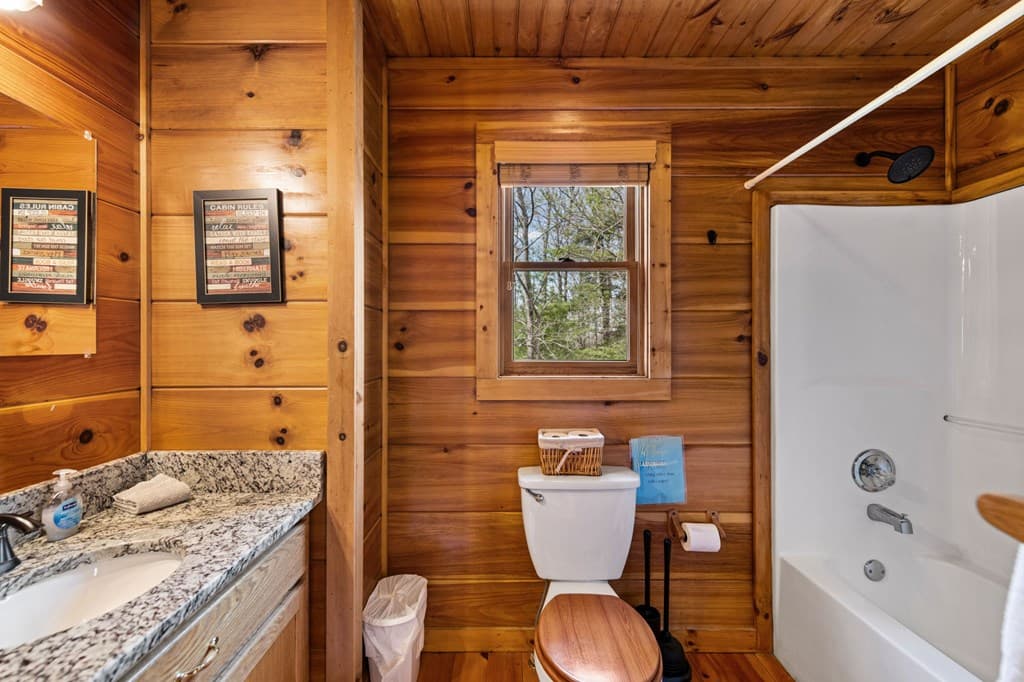 890 Brittney Drive, Blue Ridge GA 30513 - Photo