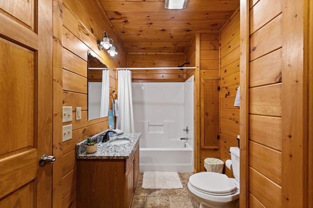 890 Brittney Drive, Blue Ridge GA 30513 - Photo