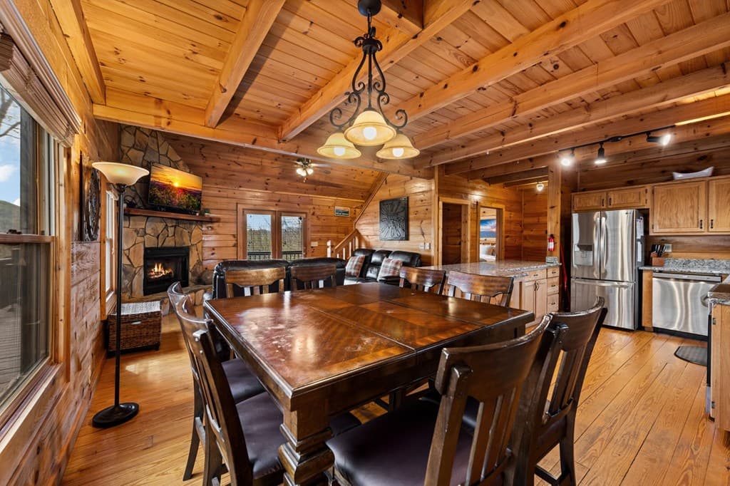 890 Brittney Drive, Blue Ridge GA 30513 - Photo