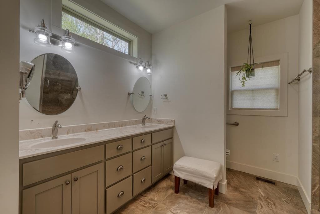 338 Meadow Brooke Drive, Young Harris GA 30582 - Photo