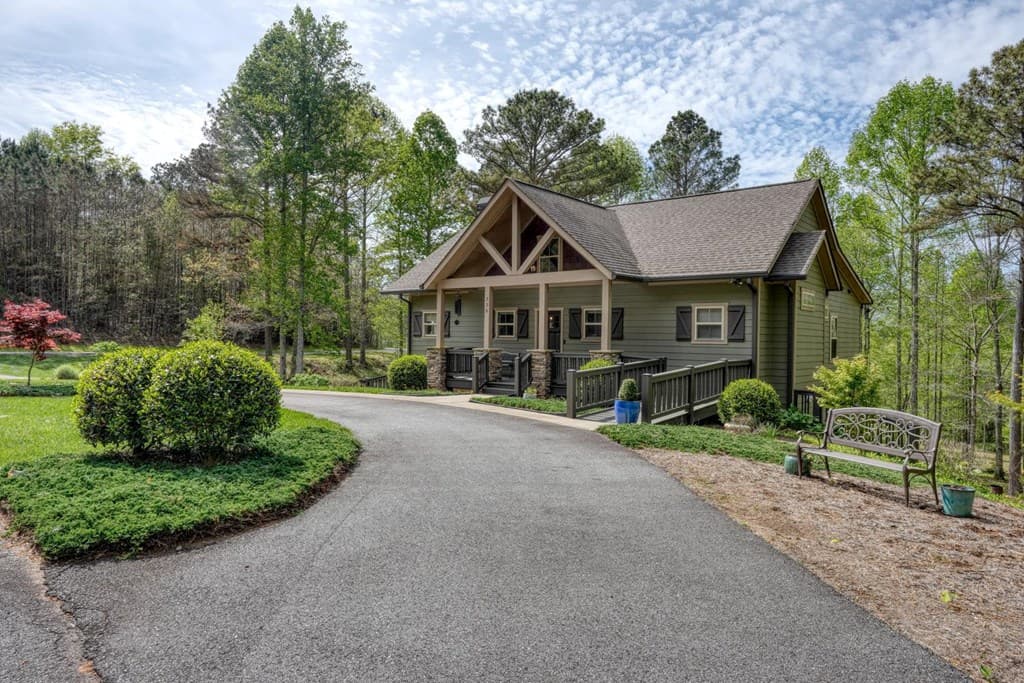 338 Meadow Brooke Drive, Young Harris GA 30582 - Photo