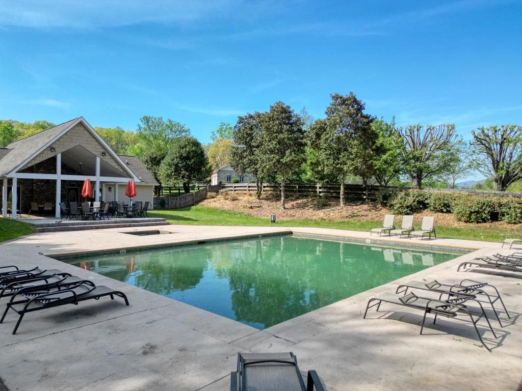 338 Meadow Brooke Drive, Young Harris GA 30582 - Photo