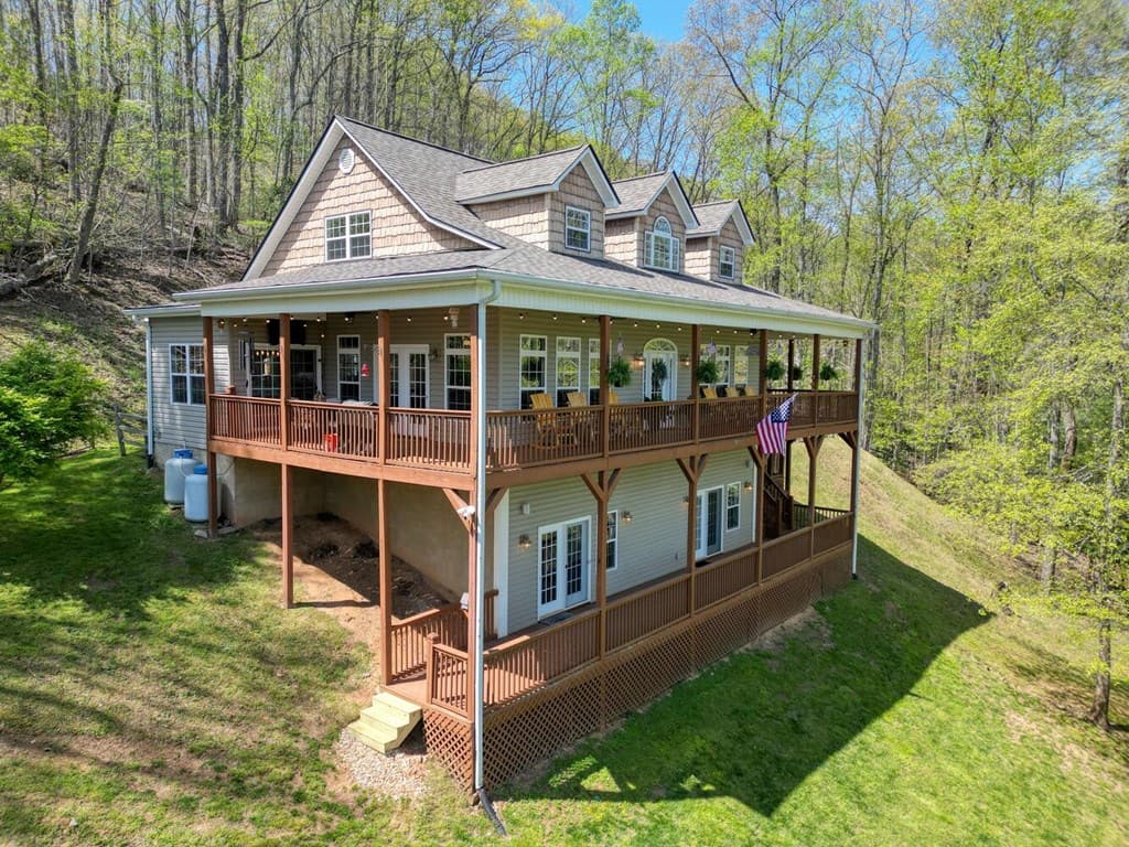 315 Wildwood Brook, Blairsville GA 30512 - Photo