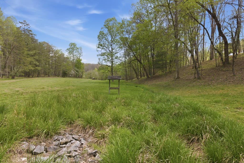 2685 Messer Road, Young Harris GA 30582 - Photo