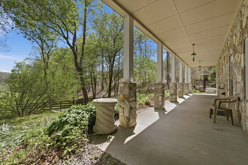 2685 Messer Road, Young Harris GA 30582 - Photo