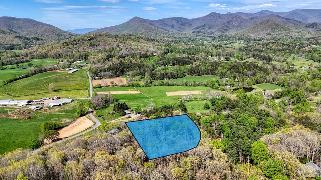 74 Timber Lane, Blairsville GA 30512 - Photo