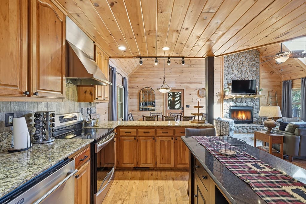 165 Christian Crossing, Morganton GA 30560 - Photo