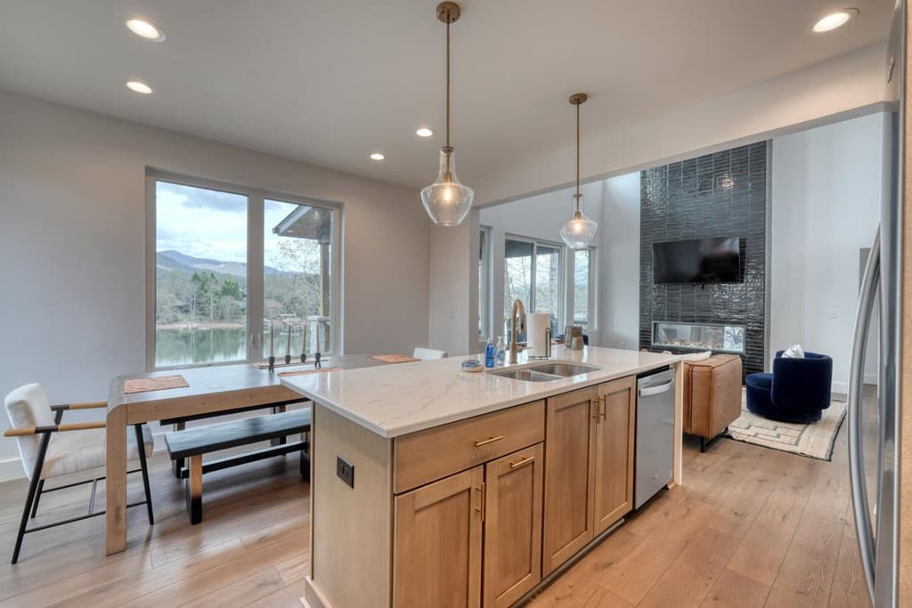 161 Windjammer Drive, Hiawassee GA 30546 - Photo