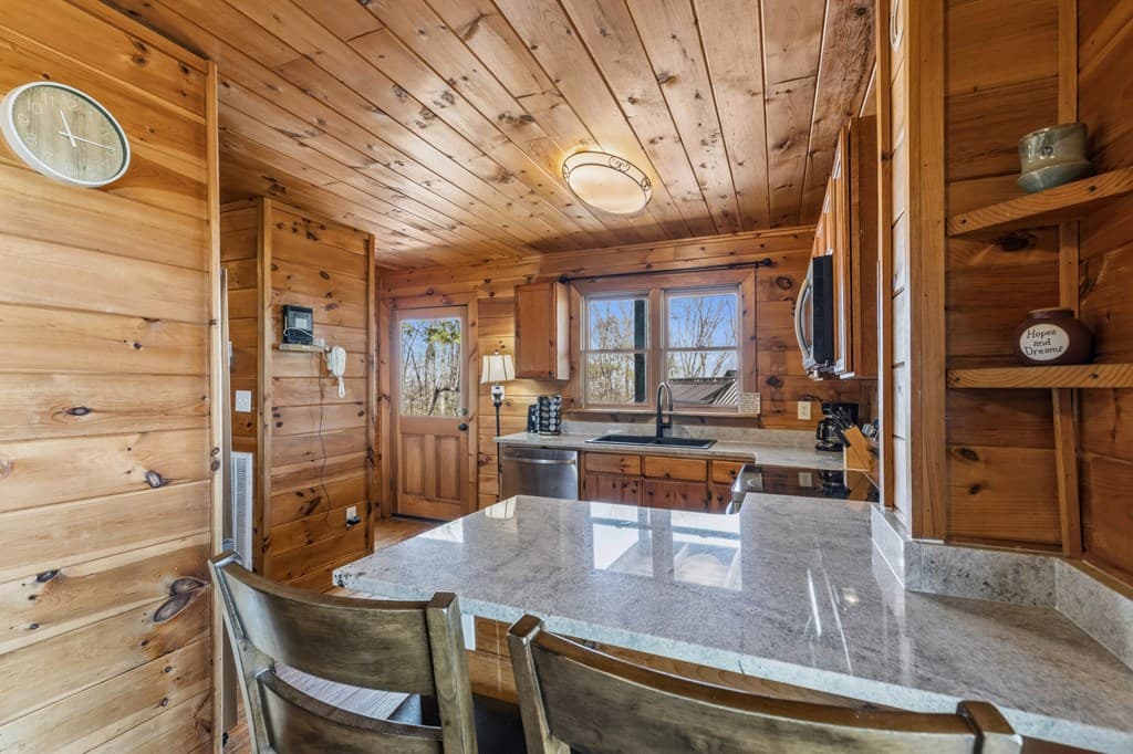 220 Eagle Ridge, Morganton GA 30560 - Photo
