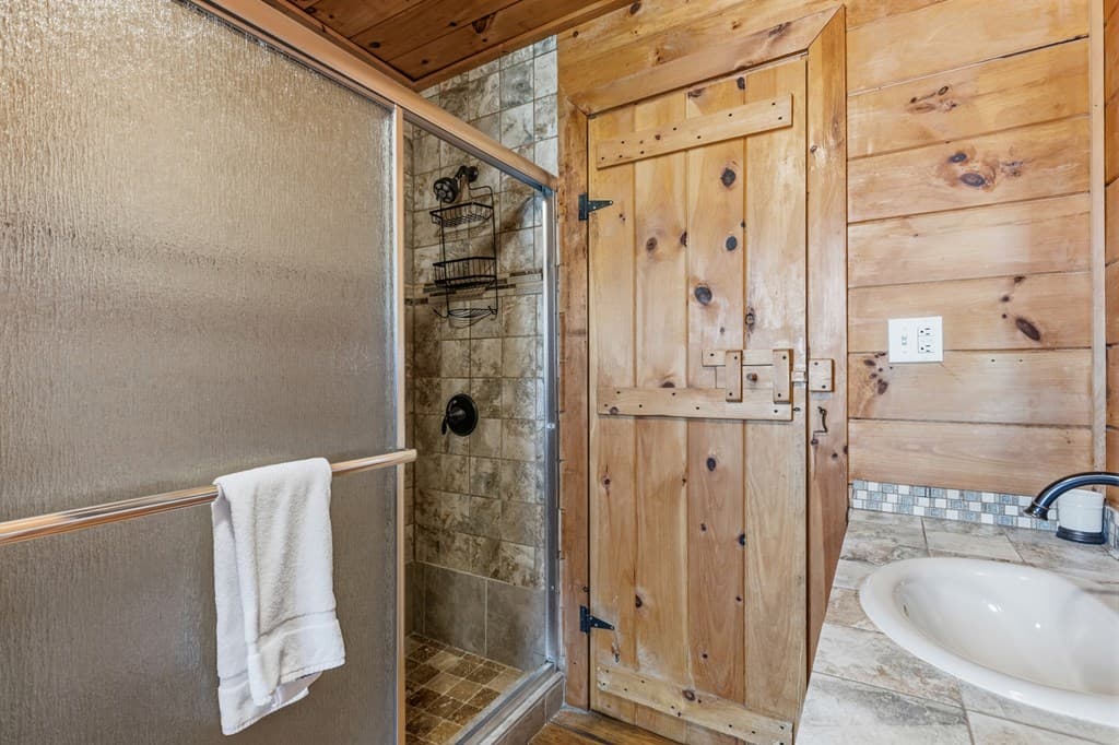 220 Eagle Ridge, Morganton GA 30560 - Photo