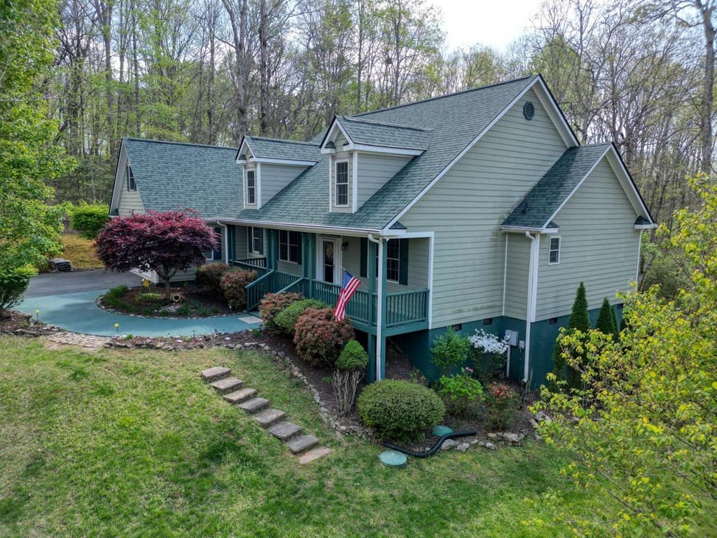 1514 Smithfield Lane, Young Harris GA 30582 - Photo
