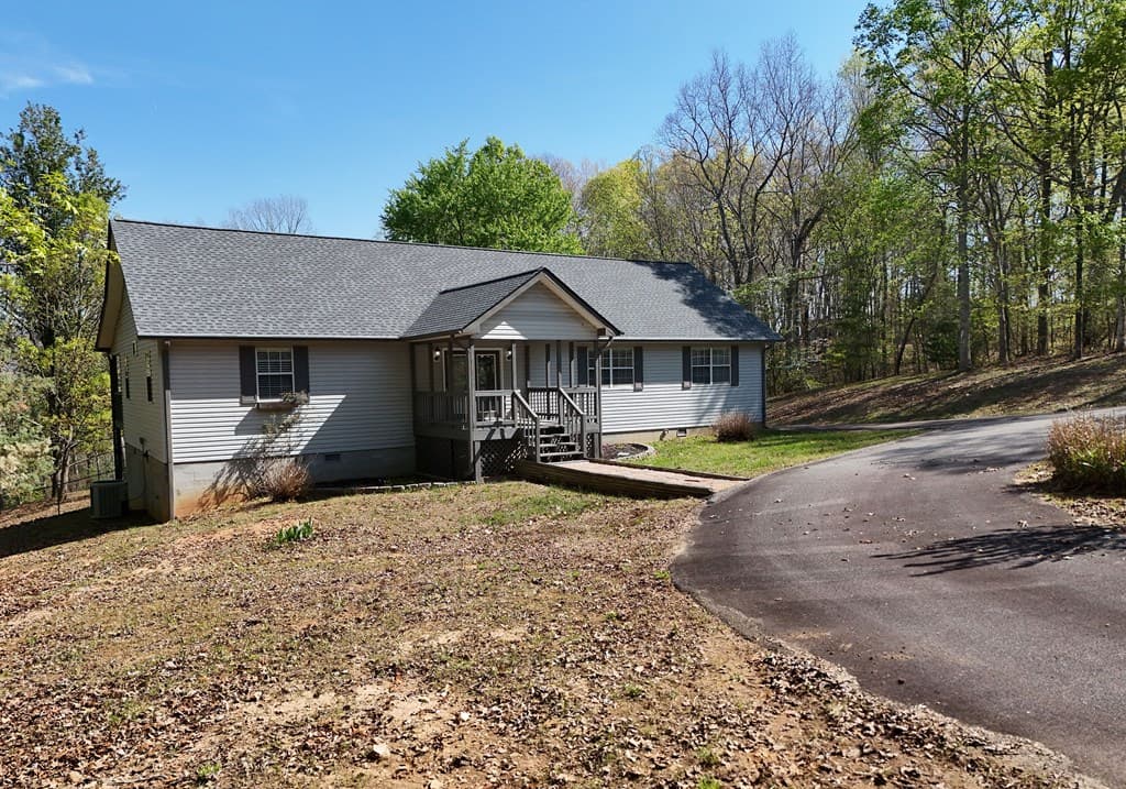 1171 Garrett Circle, Blairsville GA 30512 - Photo