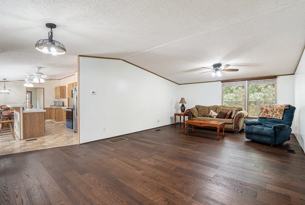 359 Norton Bridge Road, Chatsworth GA 30705 - Photo