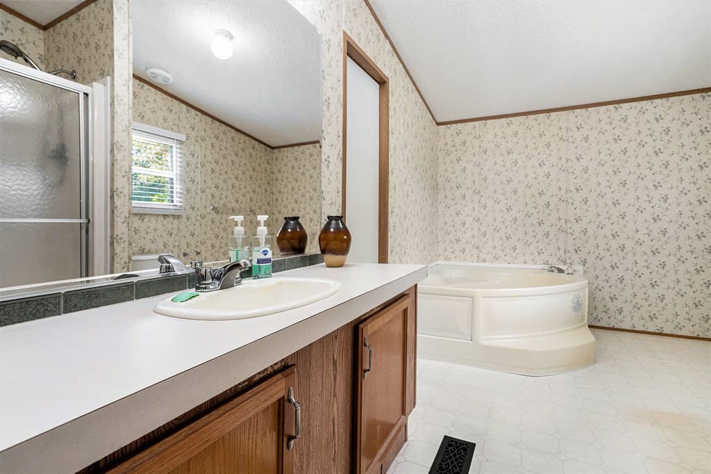 359 Norton Bridge Road, Chatsworth GA 30705 - Photo