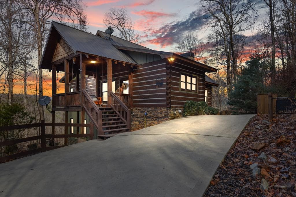 401 Dancing Leaves Trail, Blue Ridge GA 30513 - Photo