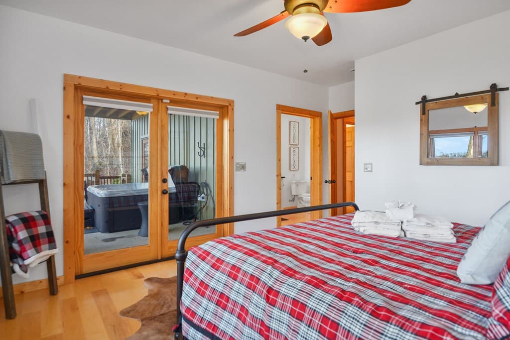 401 Dancing Leaves Trail, Blue Ridge GA 30513 - Photo