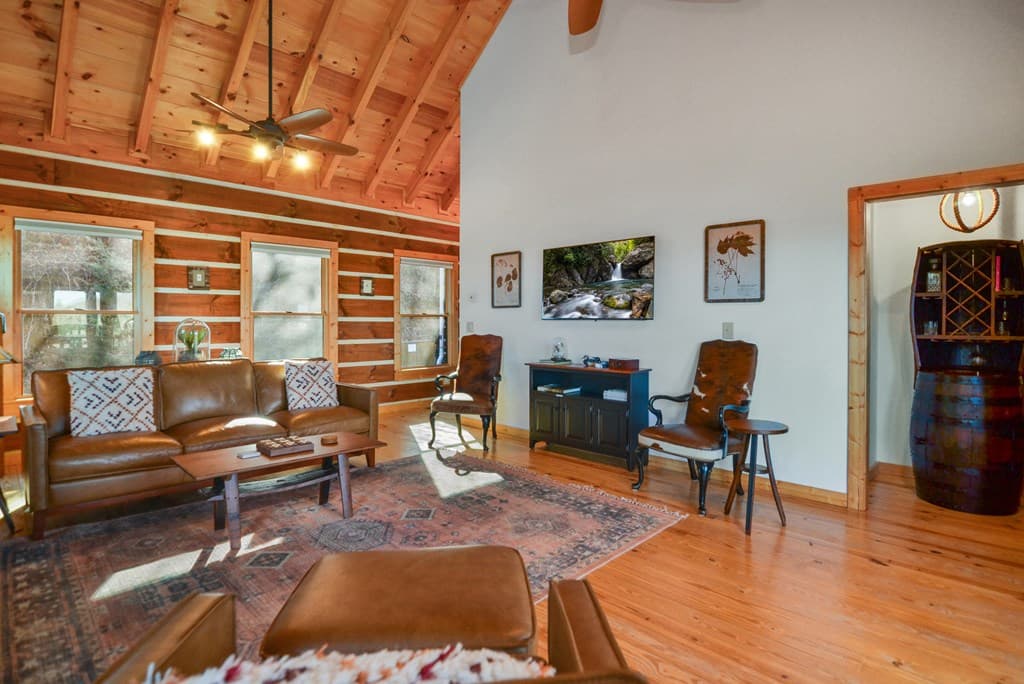 401 Dancing Leaves Trail, Blue Ridge GA 30513 - Photo