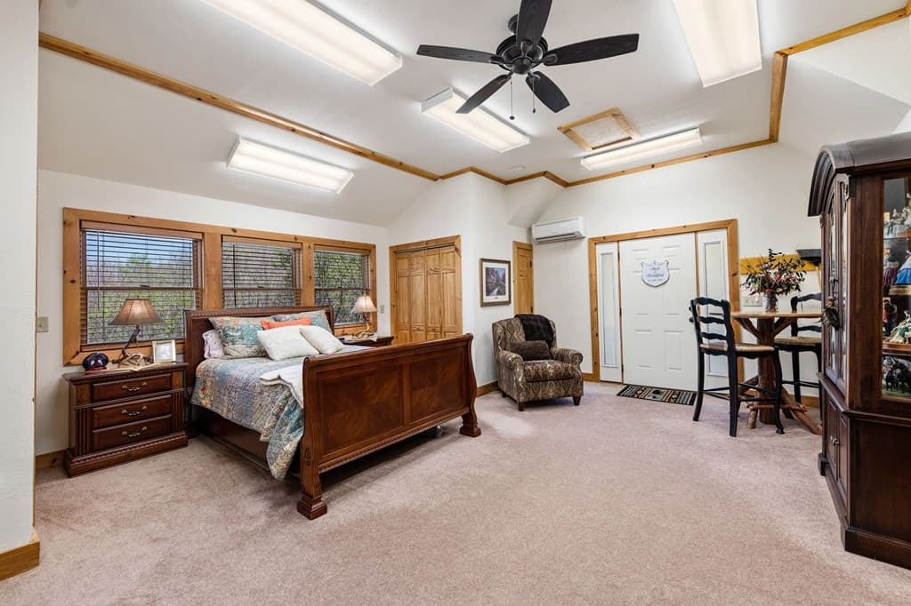 245 Davenport Mountain Road, Blue Ridge GA 30513 - Photo